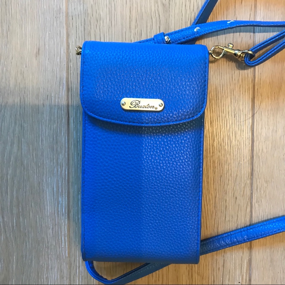 Button cell phone bag